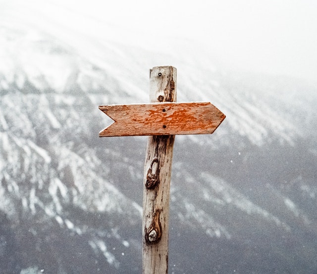 Arrow pointing the way
